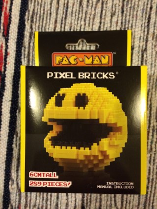 Zavvi ZBox March 2015 Pac Man Pixel Bricks