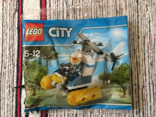 Zavvi Lucky Dip ZBox September 2015 Lego City