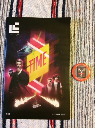 Loot Crate October 2015 Magazine And Badge