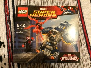 Cosmic Toy Box Marvel Edition Ultimate Spider-Man Lego